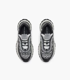Marc Jacobs The Monogram Lazy Runner BLACK/WHITE 23 Marc Jacobs The Monogram Lazy Runner BLACK/WHITE -Fashion Store MJI 2F3FSN001F10 005 F8F8F8 1 1 ALT7