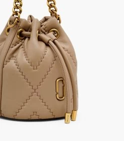 Marc Jacobs The Quilted Leather J Marc Bucket Bag CAMEL -Fashion Store MJI 2F3HCR045H01 230 F8F8F8 1 1 ALT5