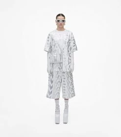 Marc Jacobs The Monogram Metallic Mini Tote Bag SILVER/BRIGHT WHITE 13 Marc Jacobs The Monogram Metallic Mini Tote Bag SILVER/BRIGHT WHITE -Fashion Store MJI 2F3HTT048H01 113 F8F8F8 1 1 ALT1