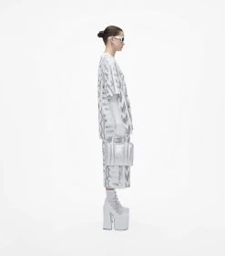 Marc Jacobs The Monogram Metallic Small Tote Bag SILVER/BRIGHT WHITE -Fashion Store MJI 2F3HTT049H01 113 F8F8F8 1 1 ALT7