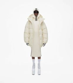 Marc Jacobs The Long Puffer MARSHMALLOW 14 Marc Jacobs The Long Puffer MARSHMALLOW -Fashion Store MJI 2F3RCT003W03 102 F8F8F8 1 1 ALT1