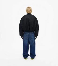 Marc Jacobs The Cropped Bomber BLACK -Fashion Store MJI 2F3RCT005W01 001 F8F8F8 1 1 ALT3