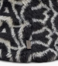 Marc Jacobs The Monogram Teddy Bucket Hat BLACK/IVORY -Fashion Store MJI 2F3RRA009W17 004 F8F8F8 1 1 ALT4