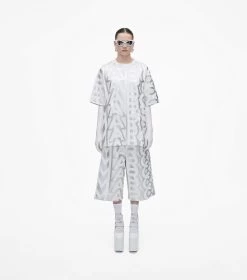 Marc Jacobs The Monogram Big T-Shirt SILVER/BRIGHT WHITE 13 Marc Jacobs The Monogram Big T-Shirt SILVER/BRIGHT WHITE -Fashion Store MJI 2F3RTP002C16 113 F8F8F8 1 1 ALT1