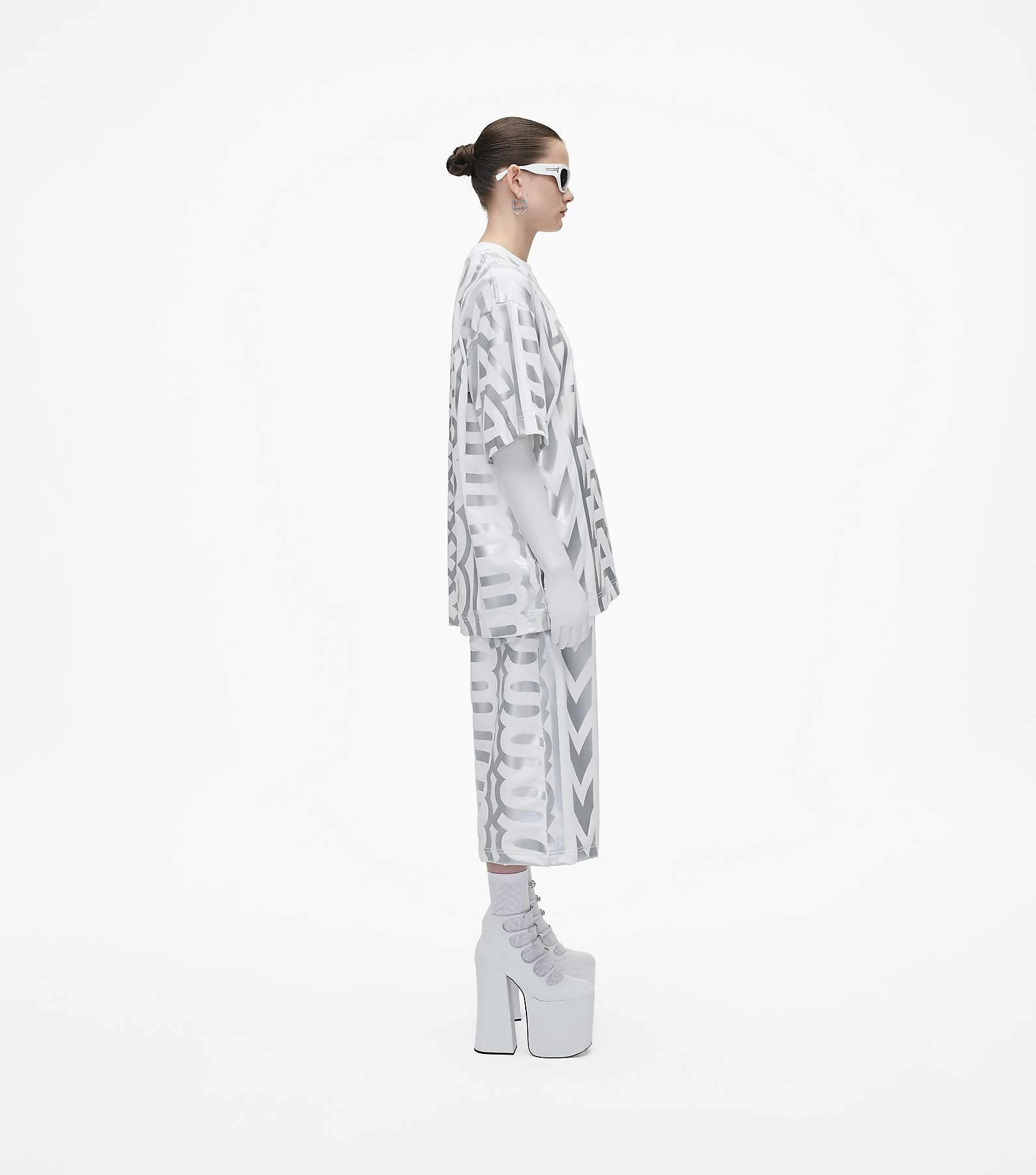 Marc Jacobs The Monogram Big T-Shirt SILVER/BRIGHT WHITE 6 Marc Jacobs The Monogram Big T-Shirt SILVER/BRIGHT WHITE - Image 4
