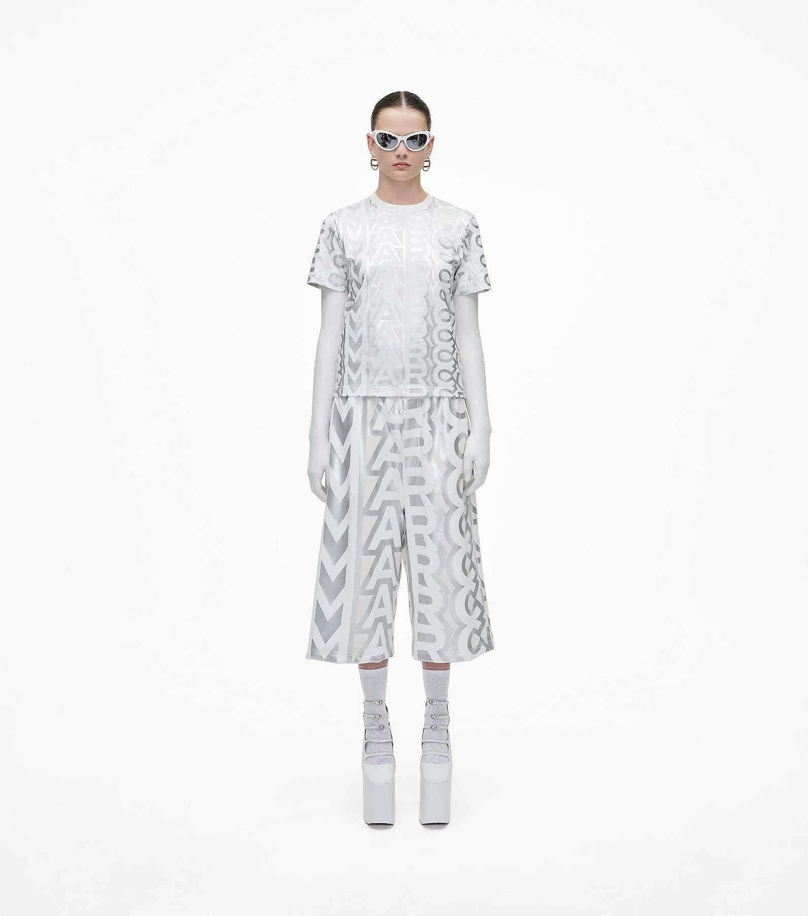 Marc Jacobs The Monogram Baby Tee SILVER/BRIGHT WHITE 5 Marc Jacobs The Monogram Baby Tee SILVER/BRIGHT WHITE - Image 3