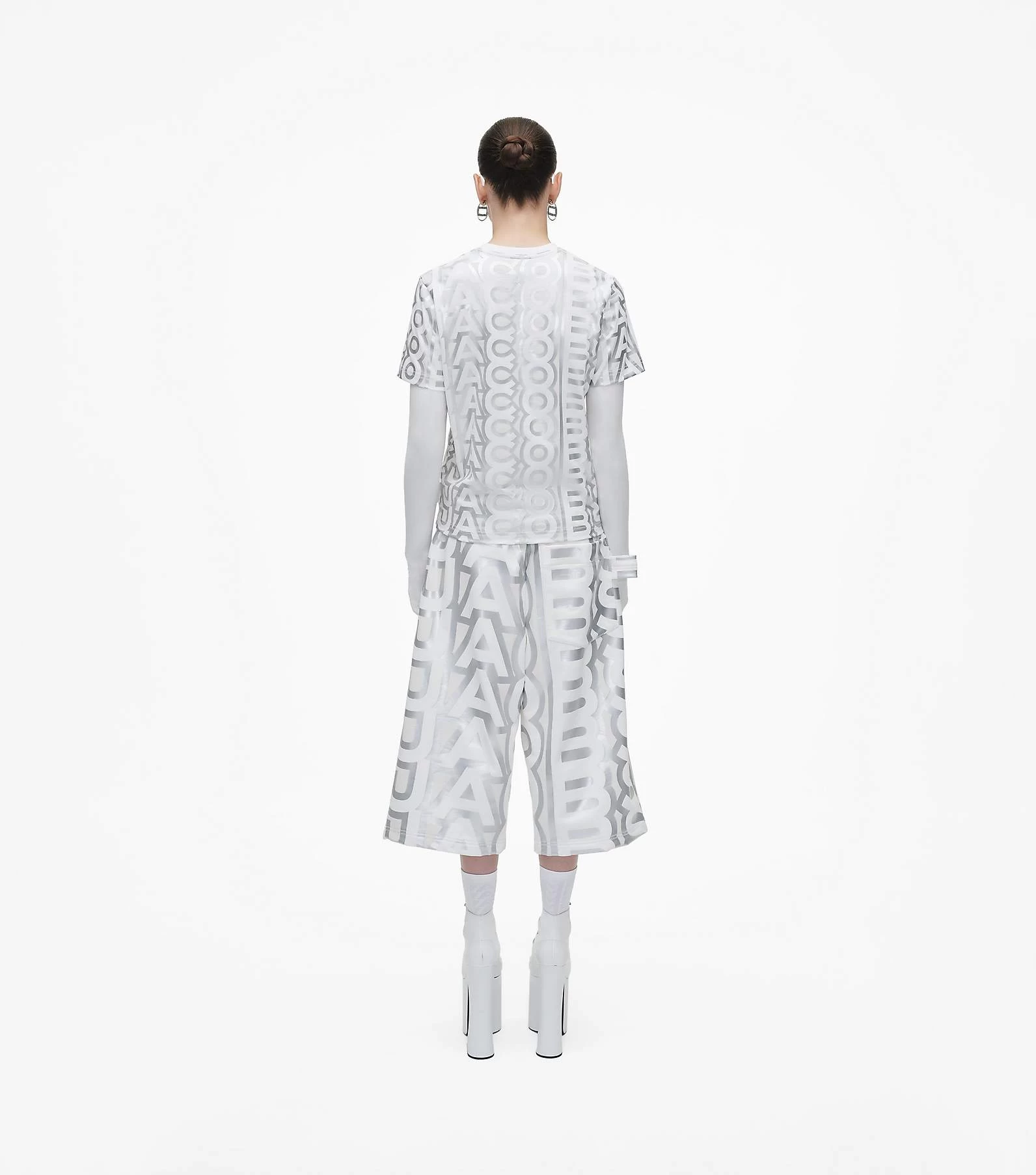 Marc Jacobs The Monogram Baby Tee SILVER/BRIGHT WHITE 7 Marc Jacobs The Monogram Baby Tee SILVER/BRIGHT WHITE - Image 5