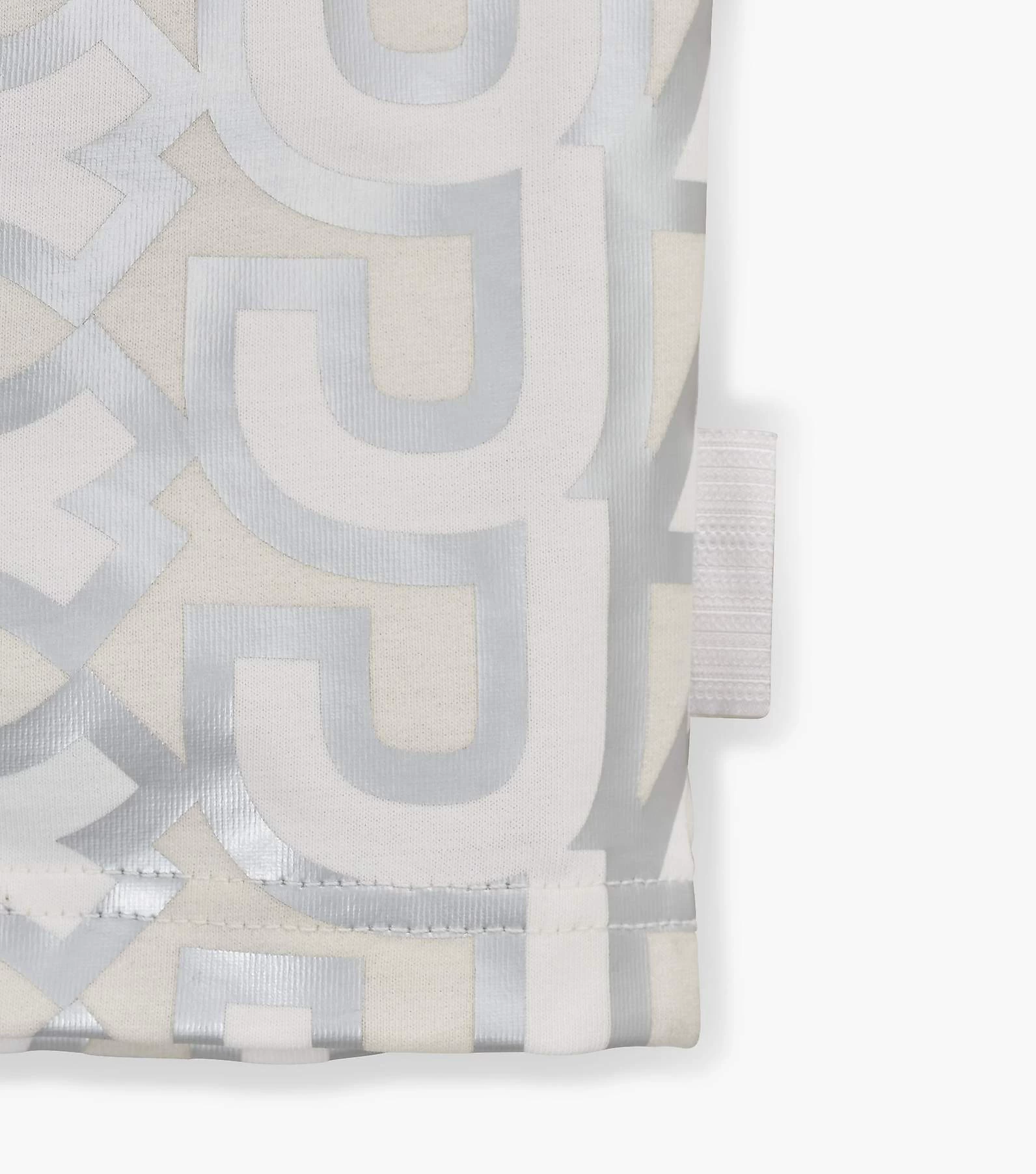 Marc Jacobs The Monogram Baby Tee SILVER/BRIGHT WHITE 9 Marc Jacobs The Monogram Baby Tee SILVER/BRIGHT WHITE - Image 7