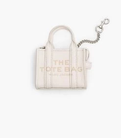 Marc Jacobs The Nano Tote Bag Charm COTTON/SILVER 16 Marc Jacobs The Nano Tote Bag Charm COTTON/SILVER -Fashion Store MJI 2F3SCP005S07 140 F8F8F8 1 1 MAIN 1