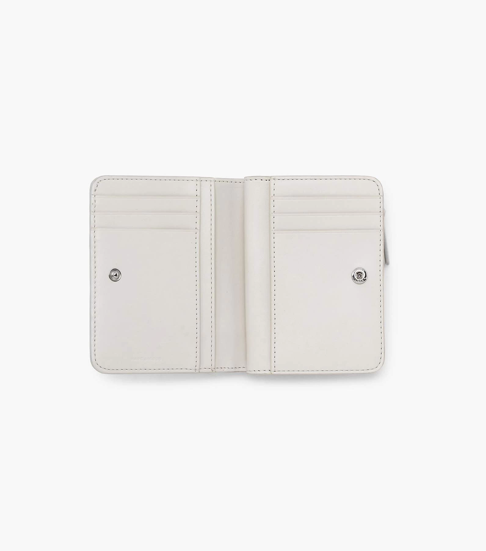Marc Jacobs The Monogram Metallic Mini Compact Wallet SILVER/BRIGHT WHITE 5 Marc Jacobs The Monogram Metallic Mini Compact Wallet SILVER/BRIGHT WHITE - Image 3