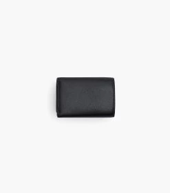 Marc Jacobs The Utility Snapshot DTM Mini Trifold Wallet BLACK -Fashion Store MJI 2F3SMP049S07 001 F8F8F8 1 1 ALT2