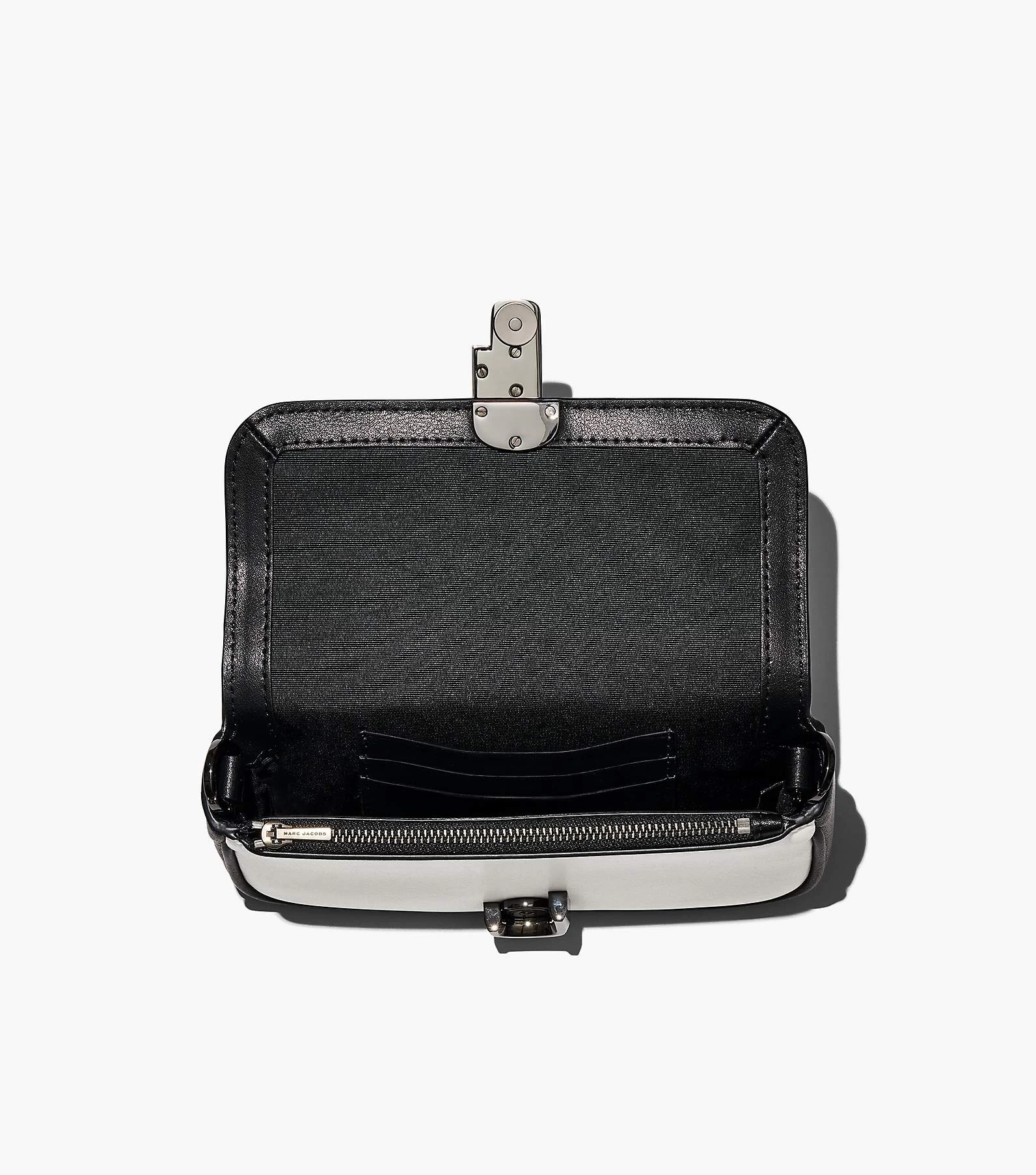 Marc Jacobs The Bi-Color J Marc Mini Bag BLACK/WHITE 10 Marc Jacobs The Bi-Color J Marc Mini Bag BLACK/WHITE - Image 8