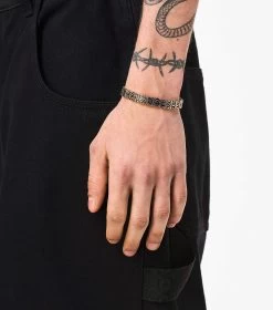 Marc Jacobs The Monogram Engraved Bracelet AGED GOLD 13 Marc Jacobs The Monogram Engraved Bracelet AGED GOLD -Fashion Store MJI 2P3JBR001J07 967 F8F8F8 1 1 ALT3