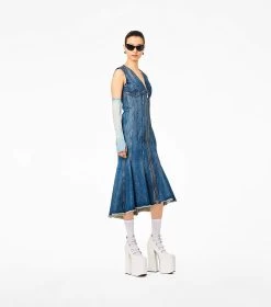 Marc Jacobs The Wave Denim Dress SWELL DENIM -Fashion Store MJI 2P3RDR001D01 475 F8F8F8 1 1 ALT2