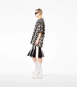 Marc Jacobs The Scuba Stripe Skirt BLACK/IVORY 12 Marc Jacobs The Scuba Stripe Skirt BLACK/IVORY -Fashion Store MJI 2P3RSK001K07 004 F8F8F8 1 1 ALT2