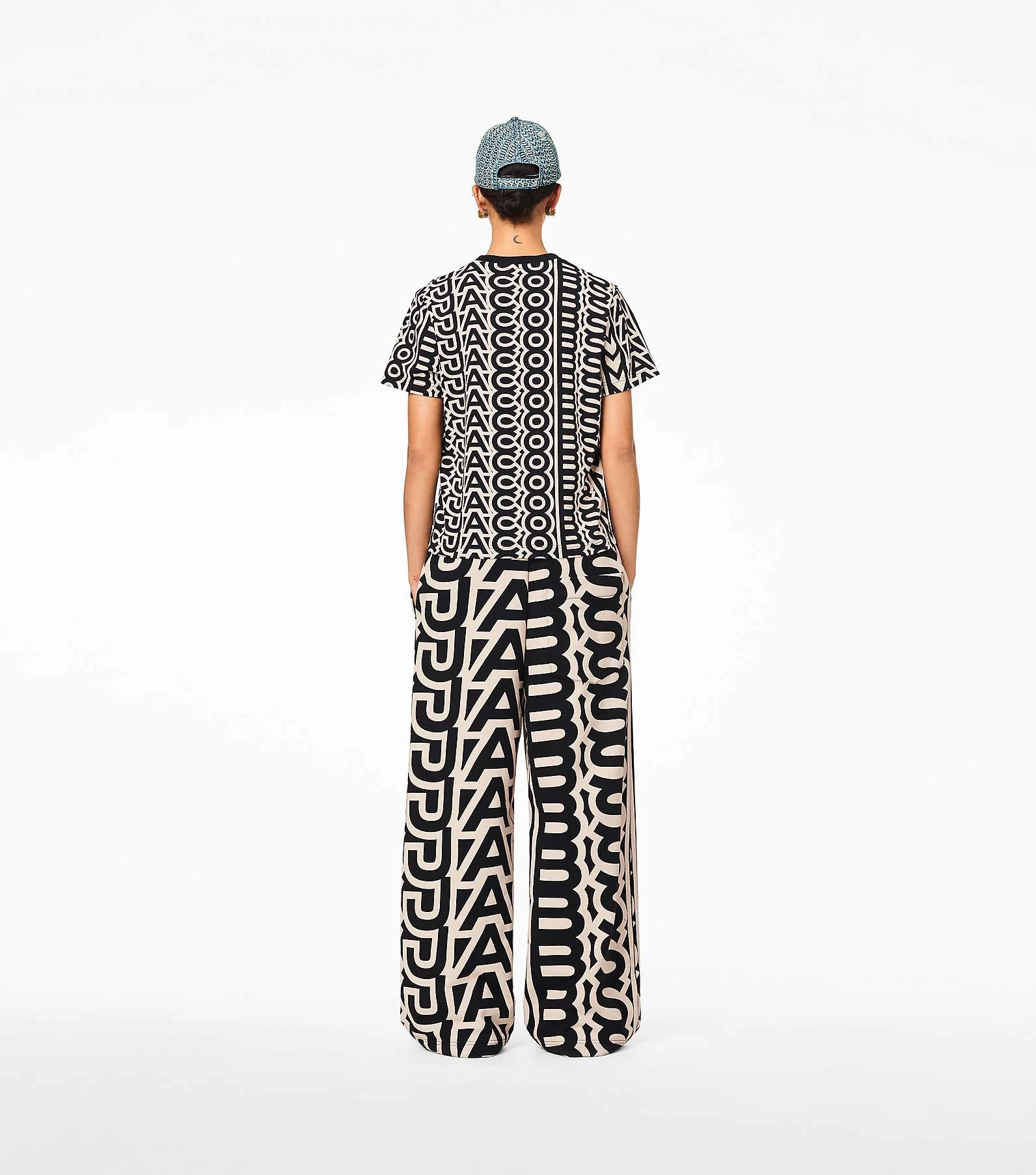 Marc Jacobs The Monogram Baby Tee BLACK/IVORY 10 Marc Jacobs The Monogram Baby Tee BLACK/IVORY - Image 8