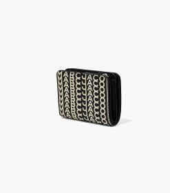 Marc Jacobs The Monogram Mini Compact Wallet BLACK/WHITE 14 Marc Jacobs The Monogram Mini Compact Wallet BLACK/WHITE -Fashion Store MJI 2P3SMP054S01 005 F8F8F8 1 1 ALT3