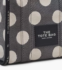 Marc Jacobs The Spots Jacquard Small Tote BLACK/IVORY -Fashion Store MJI 2R3HTT024H01 004 F8F8F8 1 1 ALT4