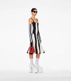 Marc Jacobs The Leather Mini Bucket Bag TRUE RED -Fashion Store MJI 2S3HCR058H03 617 F8F8F8 1 1 ALT3