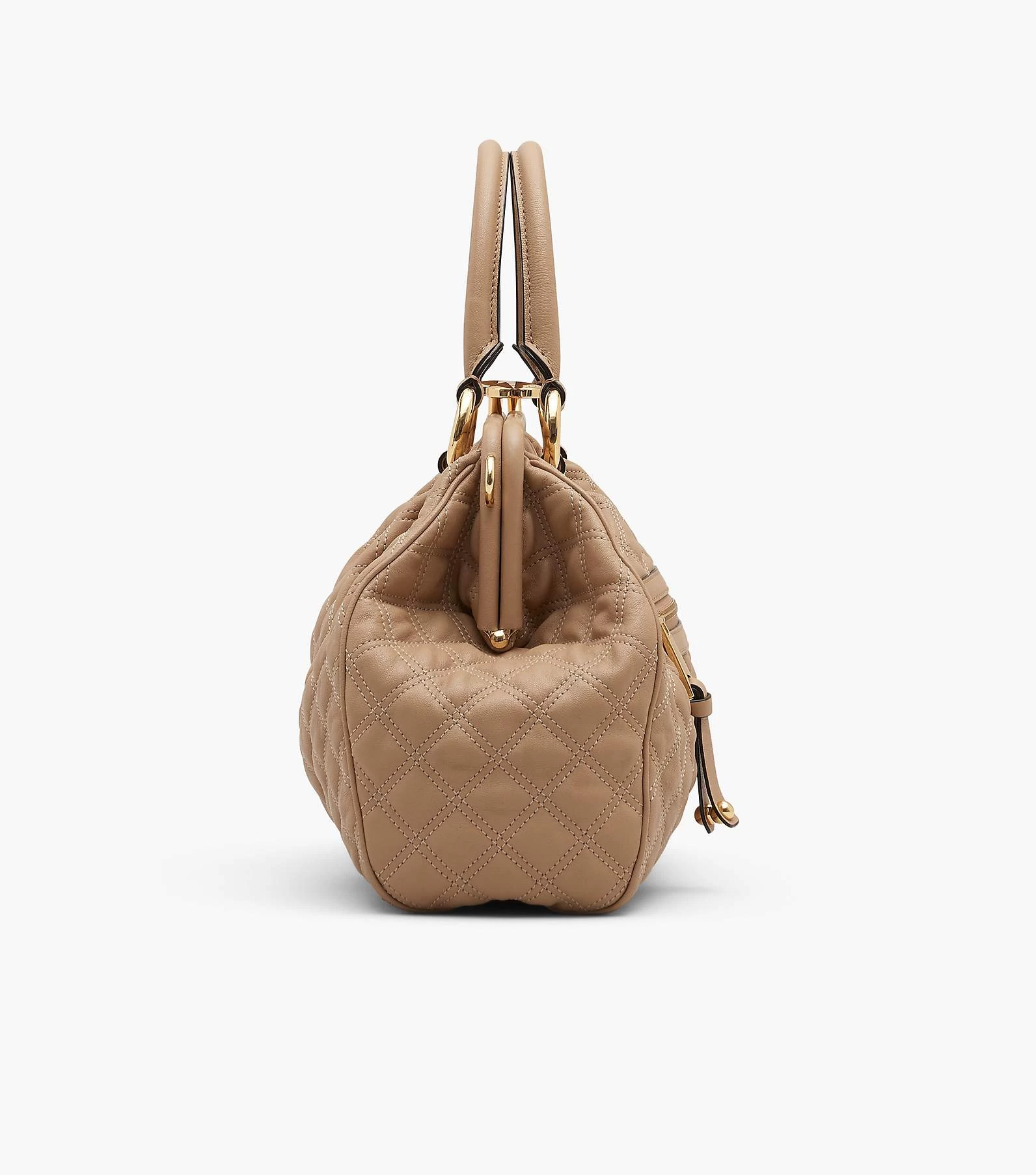 Marc Jacobs Re-Edition Quilted Leather Stam Bag CAMEL 9 Marc Jacobs Re-Edition Quilted Leather Stam Bag CAMEL - Image 7