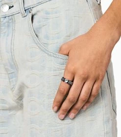 Marc Jacobs The Charmed Marc Chain Ring BLACK MULTI -Fashion Store MJI 2S3JRN001J10 002 F8F8F8 1 1 ALT1