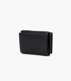 Marc Jacobs The J Marc Trifold Wallet BLACK 11 Marc Jacobs The J Marc Trifold Wallet BLACK -Fashion Store MJI 2S3SMP005S01 001 F8F8F8 1 1 ALT1
