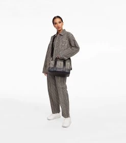 Marc Jacobs The Monogram Medium Duffle Bag BEIGE MULTI -Fashion Store MJI H552M06PF22 261 F8F8F8 1 1 ALT6