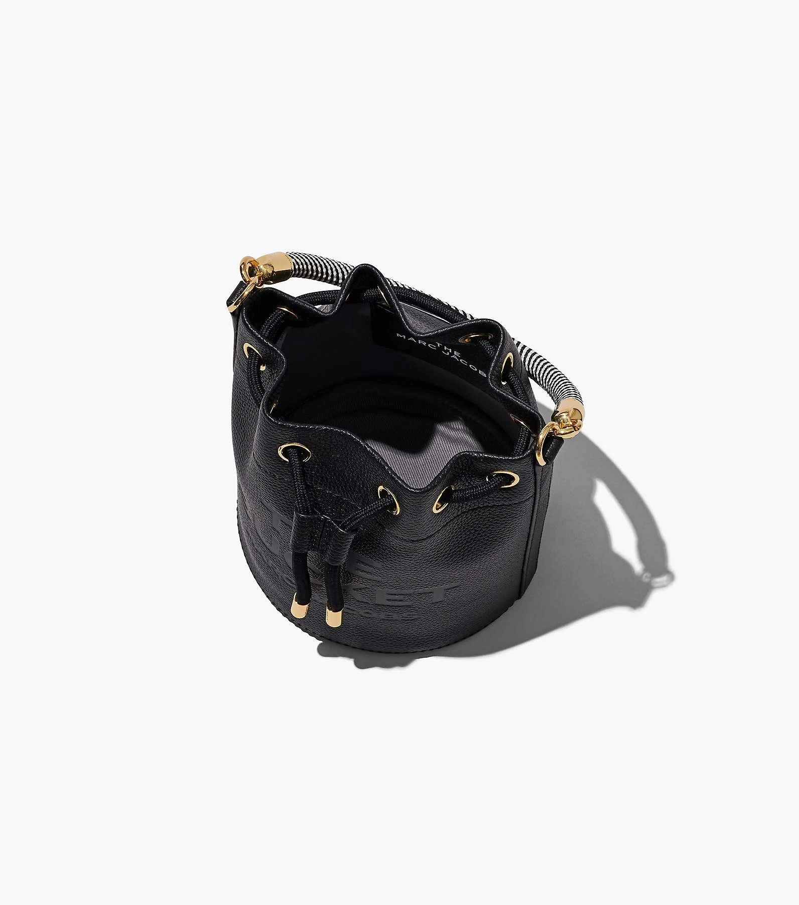 Marc Jacobs The Leather Bucket Bag BLACK 18 Marc Jacobs The Leather Bucket Bag BLACK - Image 16