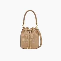 Marc Jacobs The Leather Bucket Bag WOLF GREY -Fashion Store MJI H652L01PF22 230 F8F8F8 1 1 MAIN