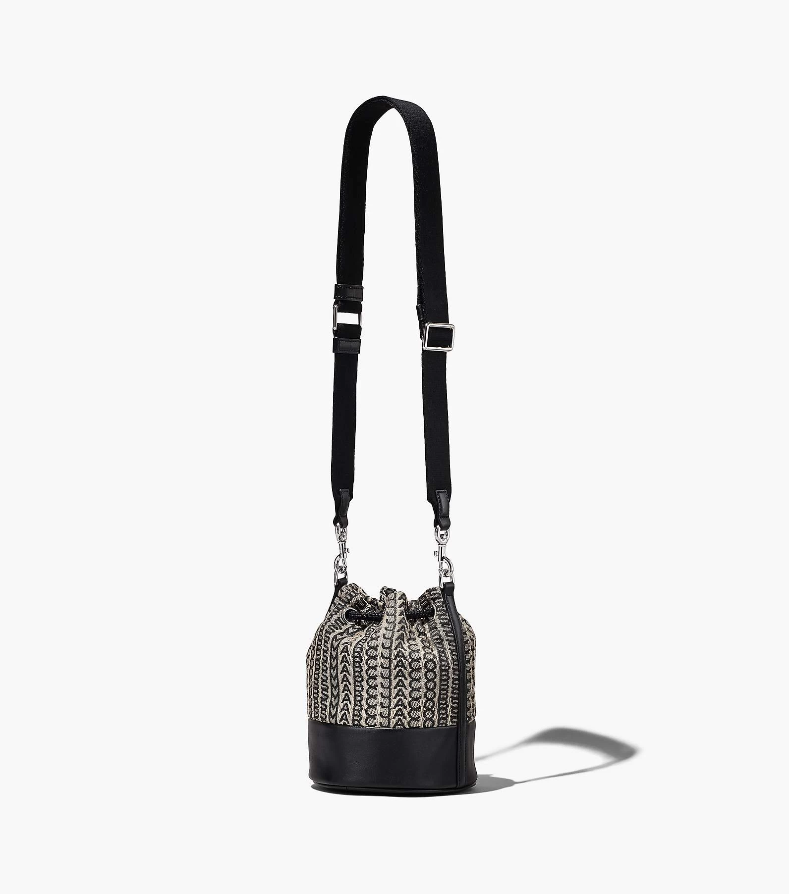 Marc Jacobs The Monogram Bucket Bag BEIGE MULTI 6 Marc Jacobs The Monogram Bucket Bag BEIGE MULTI - Image 4