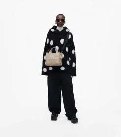 Marc Jacobs The Small Tote Bag BEIGE -Fashion Store MJI M0016493 260 F8F8F8 1 1 ALT1