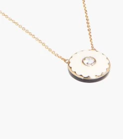 Marc Jacobs The Medallion Pendant CREAM/GOLD -Fashion Store MJI M0017166 108 F8F8F8 1 1 MAIN 2