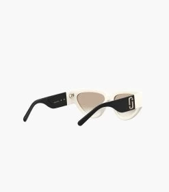 Marc Jacobs J Marc Cat Eye Sunglasses WHITE/BLACK -Fashion Store MJI M8000837 116 F8F8F8 1 1 ALT2