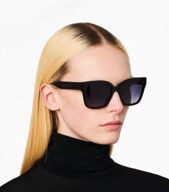 Marc Jacobs Square Sunglasses BLACK -Fashion Store MJI M8000839 001 F8F8F8 1 1 ALT1