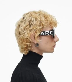 The Marc Jacobs Square Sunglasses BLACK/WHITE -Fashion Store MJI M8000847 005 F8F8F8 1 1 ALT6