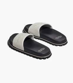 Marc Jacobs The Leather Slide COTTON WHITE -Fashion Store MJI M9002407 140 F8F8F8 1 1 ALT2