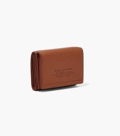 Marc Jacobs The Leather Medium Trifold Wallet ARGAN OIL -Fashion Store MJI S132L01RE22 212 F8F8F8 1 1 ALT2