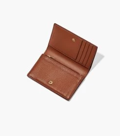 Marc Jacobs The Leather Small Bifold Wallet ARGAN OIL -Fashion Store MJI S133L01RE22 212 F8F8F8 1 1 ALT3