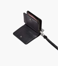 Marc Jacobs The Croc-Embossed Mini Compact Wallet BLACK -Fashion Store MJI S153L01SP22 001 F8F8F8 1 1 ALT3