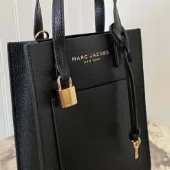 MARC JACOBS | Unisex Faux Fur 2WAY Plain PVC Clothing Small Shoulder Bag 23 MARC JACOBS | Unisex Faux Fur 2WAY Plain PVC Clothing Small Shoulder Bag -Fashion Store org 127