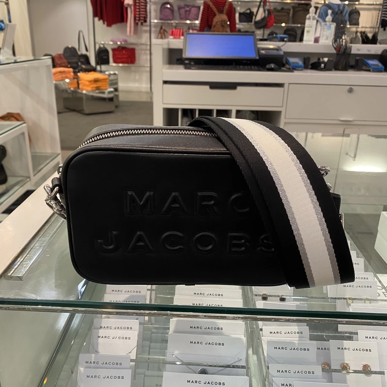 MARC JACOBS | Unisex 2WAY Plain Leather Logo Outlet 16 MARC JACOBS | Unisex 2WAY Plain Leather Logo Outlet - Image 14