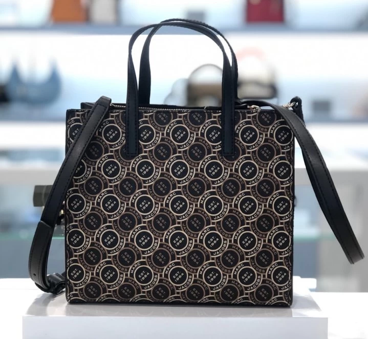 MARC JACOBS | Monogram Unisex Canvas 2WAY Leather Logo Totes 4 MARC JACOBS | Monogram Unisex Canvas 2WAY Leather Logo Totes - Image 2