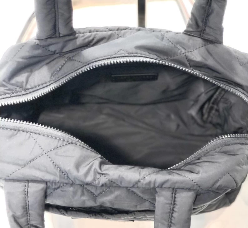 MARC JACOBS | Casual Style Unisex Nylon Street Style A4 2WAY Plain 8 MARC JACOBS | Casual Style Unisex Nylon Street Style A4 2WAY Plain - Image 6