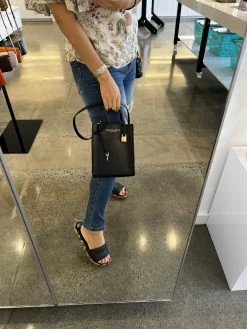 MARC JACOBS | Casual Style 2WAY Plain Leather Elegant Style Crossbody -Fashion Store org 1725