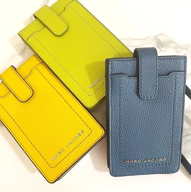 MARC JACOBS | Unisex Street Style Plain Leather IPhone 8 IPhone 8 Plus 18 MARC JACOBS | Unisex Street Style Plain Leather IPhone 8 IPhone 8 Plus - Image 16