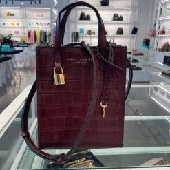 MARC JACOBS | Unisex Crocodile Faux Fur 2WAY Other Animal Patterns 29 MARC JACOBS | Unisex Crocodile Faux Fur 2WAY Other Animal Patterns -Fashion Store org 343