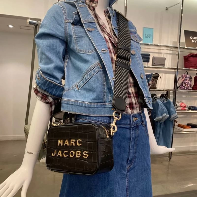 MARC JACOBS | Unisex Faux Fur Street Style 2WAY PVC Clothing 7 MARC JACOBS | Unisex Faux Fur Street Style 2WAY PVC Clothing - Image 5