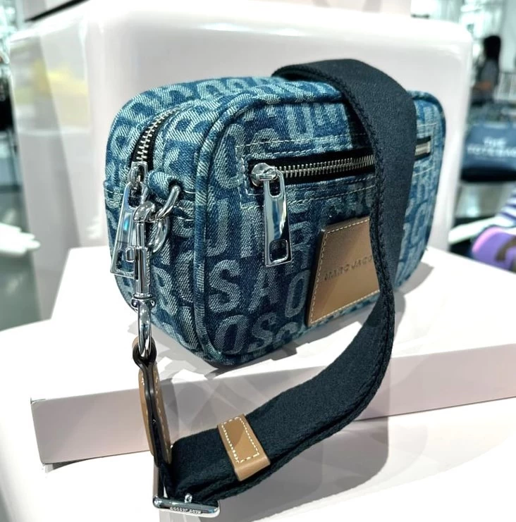 MARC JACOBS | Monogram Unisex Canvas Street Style Small Shoulder Bag Logo 4 MARC JACOBS | Monogram Unisex Canvas Street Style Small Shoulder Bag Logo - Image 2