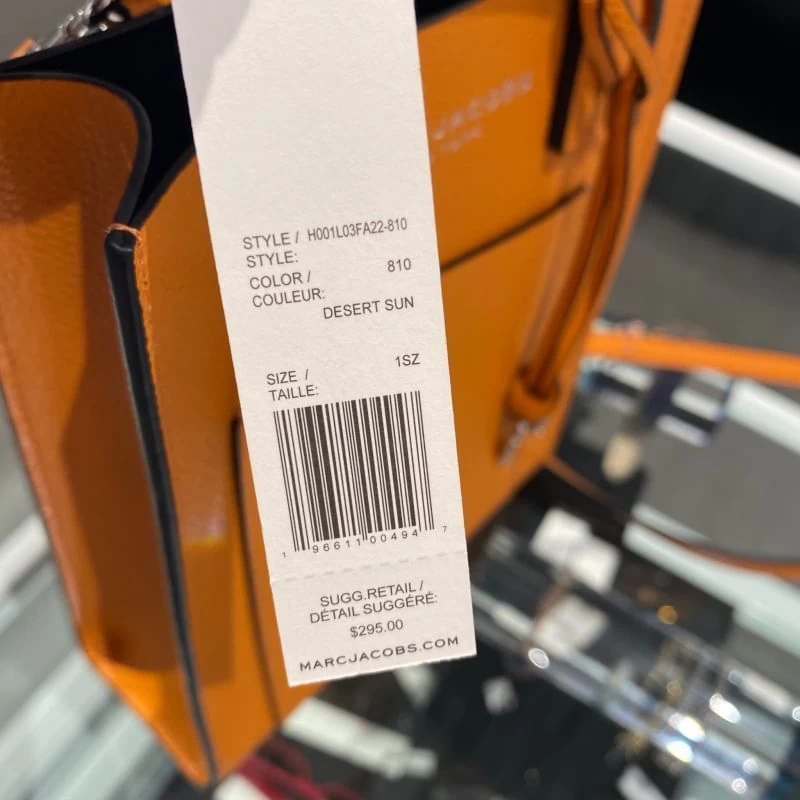 MARC JACOBS | Unisex Faux Fur 2WAY Plain Totes 7 MARC JACOBS | Unisex Faux Fur 2WAY Plain Totes - Image 5