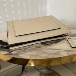 MARC JACOBS | Unisex Plain Logo Outlet Clutches -Fashion Store org 64